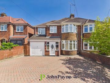 5 bedroom semi detached house for sale