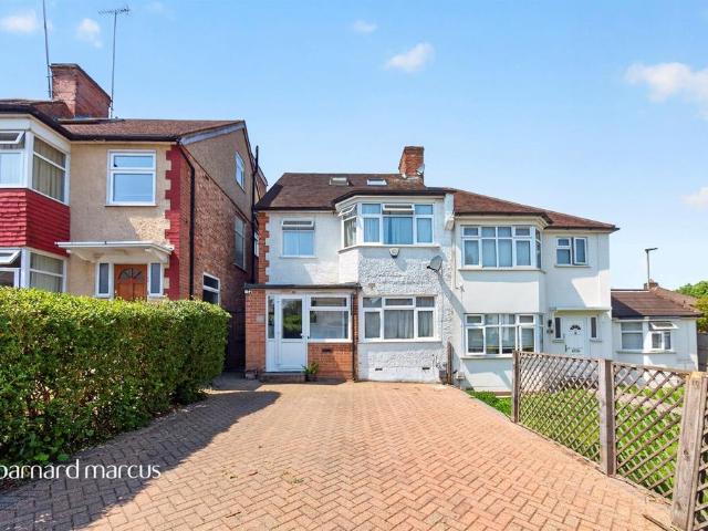 5 bedroom semi detached house for sale
