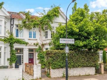 5 bedroom semi detached house for sale