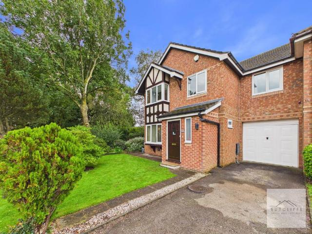 5 bedroom semi detached house for sale