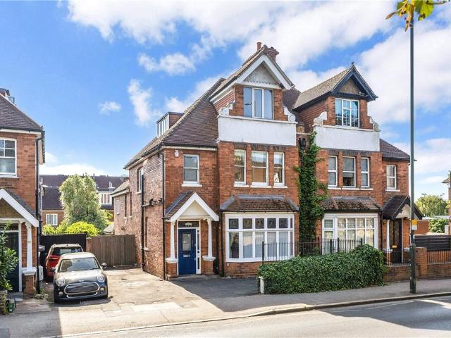 5 bedroom semi detached house for sale