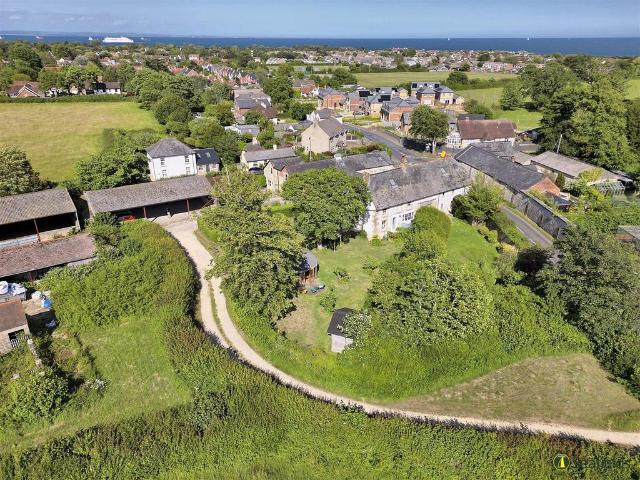 5 bedroom semi detached house for sale