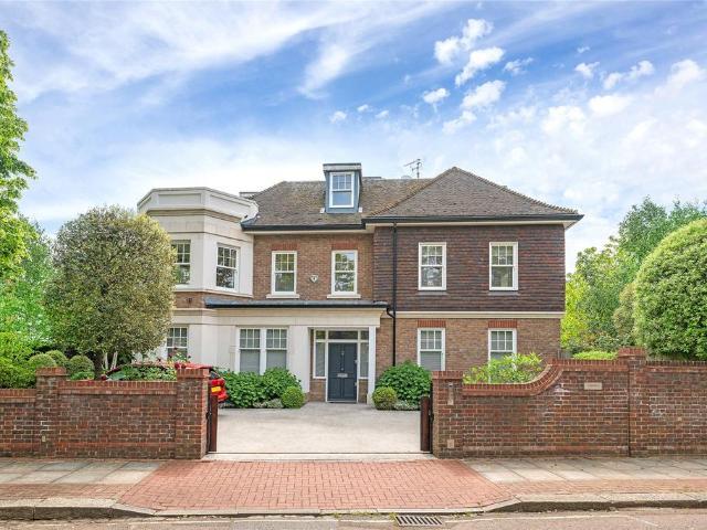 5 bedroom semi detached house for sale
