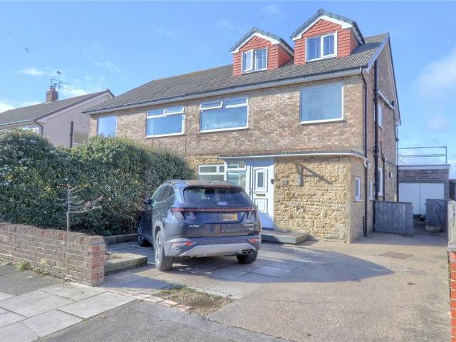 5 bedroom semi detached house for sale
