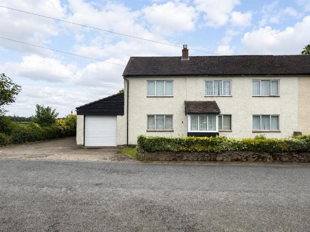 5 bedroom semi detached house for sale