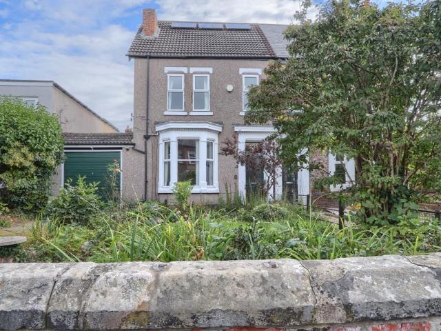 5 bedroom semi detached house for sale
