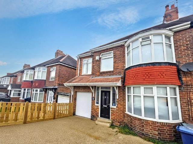 5 bedroom semi detached house for sale