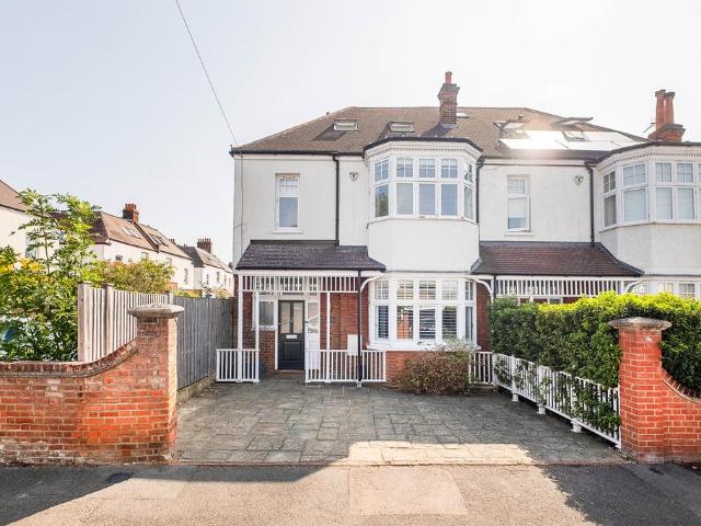 5 bedroom semi detached house for sale