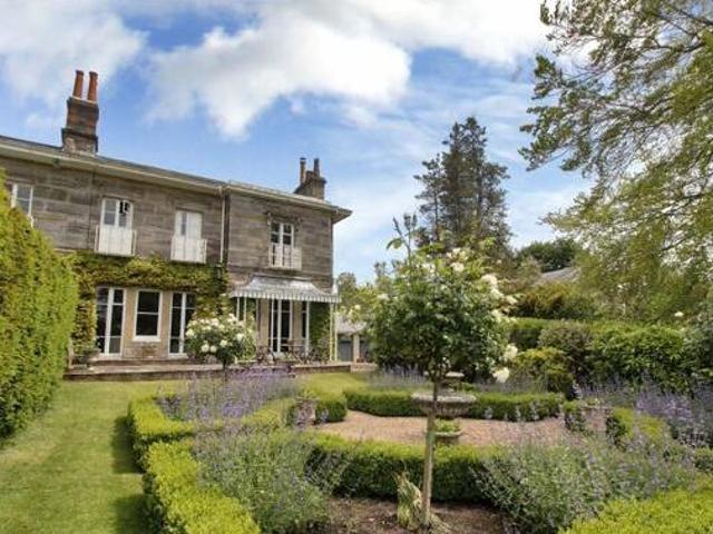 5 Bedroom Semi detached House For Sale In Tunbridge Wells, Kent