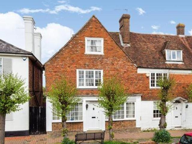 5 Bedroom Semi detached House For Sale In Etchingham, East Sussex