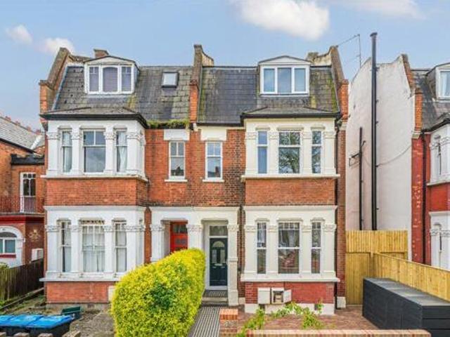 5 Bedroom Semi detached House For Sale In London