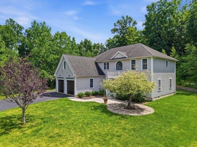 5 bedroom, Shirley MA 01464 104265704