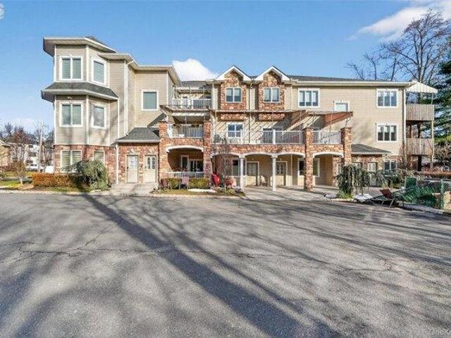 5 bedroom, Spring Valley NY 10977 105208029