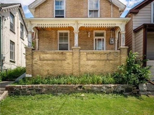 5 Bedroom Student House | $3,125 All Inclusive | Peterborough