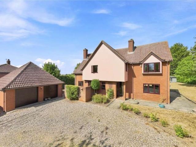5 Bedroom Studio Flat