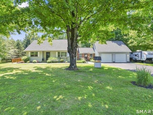 5 bedroom, Stafford CT 06076 105478005