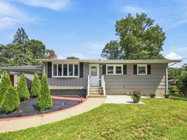 5 bedroom, Stoughton MA 02072 105586814
