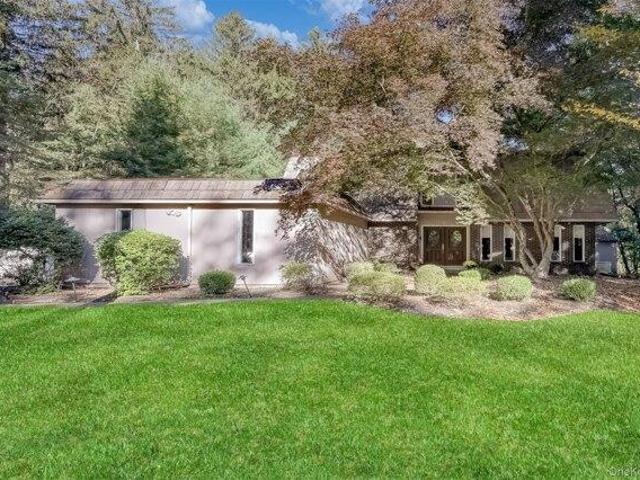 5 bedroom, Suffern NY 10901 105292303