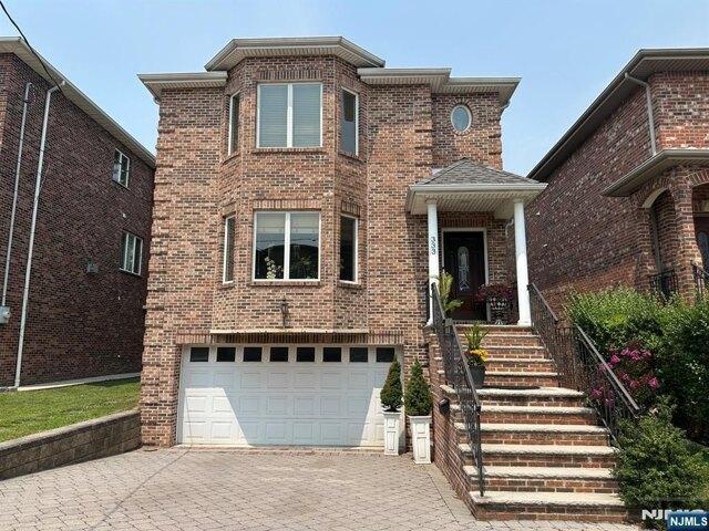 5 bedroom, Palisades Park NJ 07650 104851962
