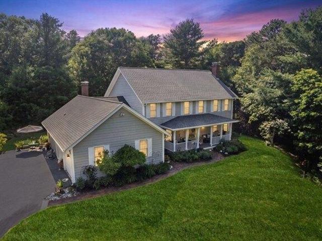 5 bedroom, Plymouth MA 02360 104811855