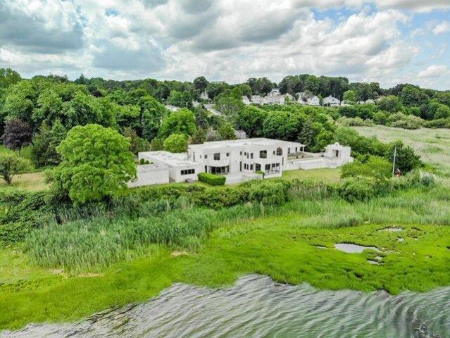 5 bedroom, Plymouth MA 02360 105629939