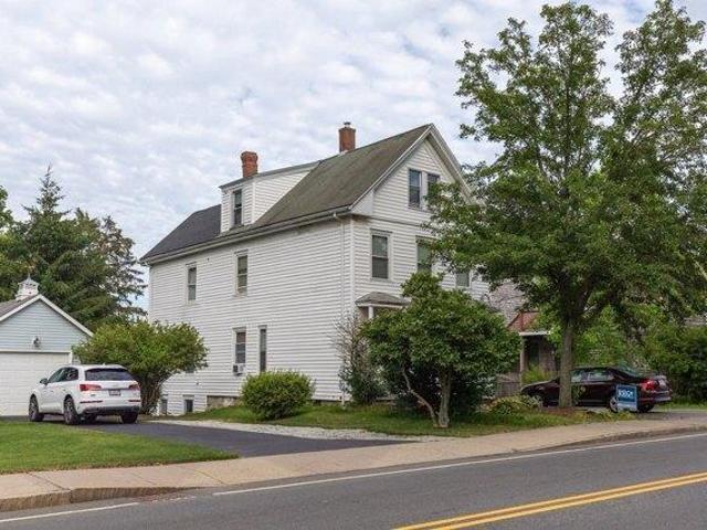 5 bedroom, Plymouth MA 02360 105679612