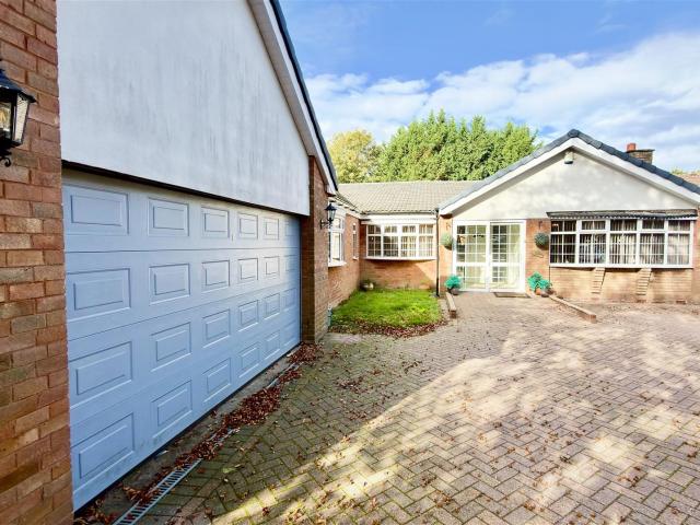5 Bedroom Property For Rent Claverdon Drive, Sutton Coldfield