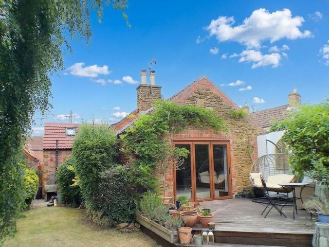 5 bedroom property for sale