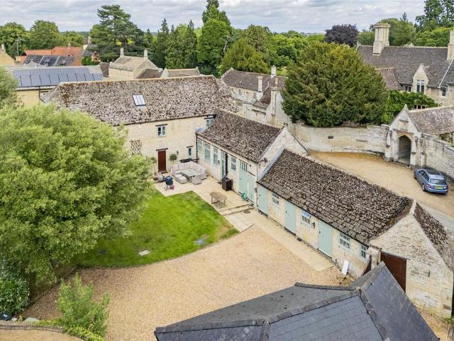 5 bedroom property for sale