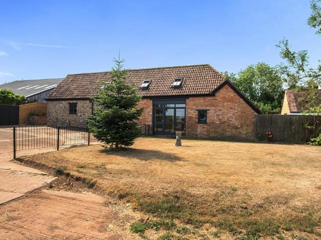 5 bedroom property for sale