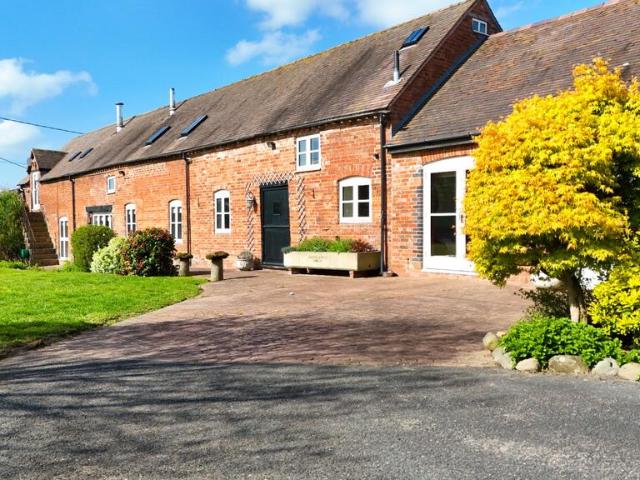 5 bedroom property for sale