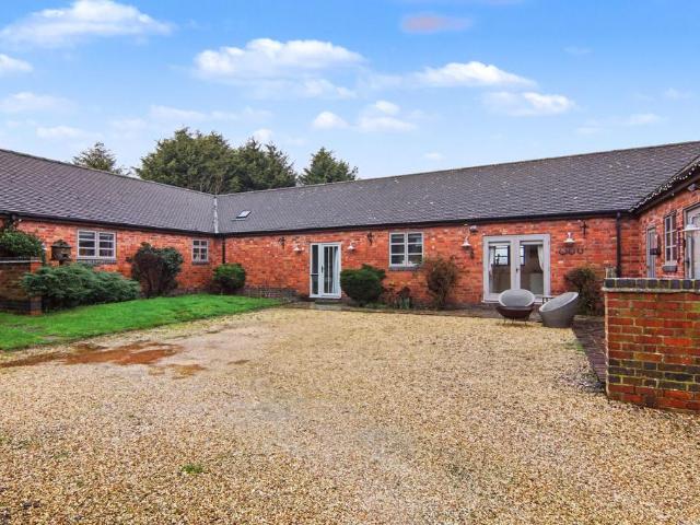 5 bedroom property for sale