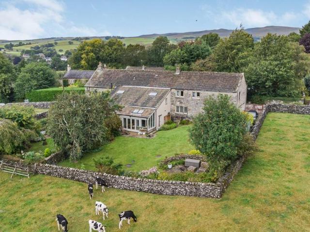 5 bedroom property for sale