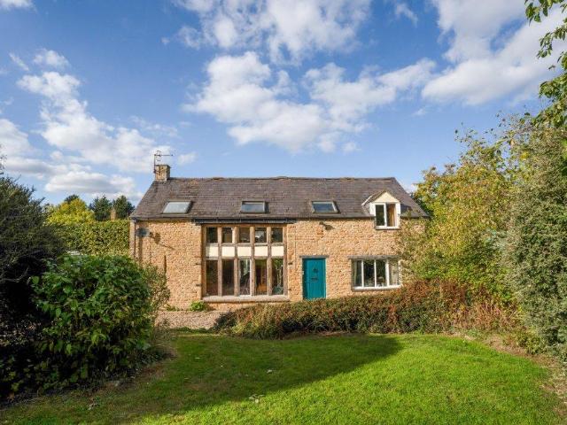 5 bedroom property for sale