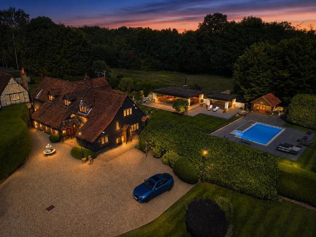 5 bedroom property for sale