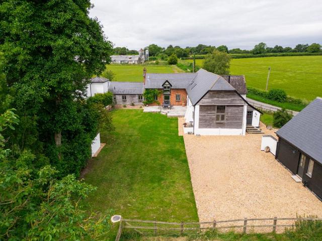 5 bedroom property for sale