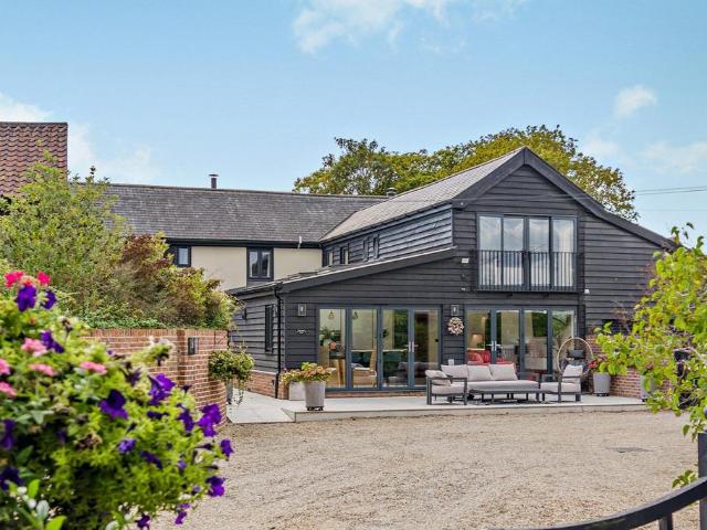 5 bedroom property for sale