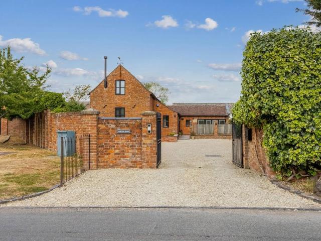 5 bedroom property for sale