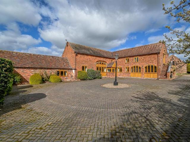 5 bedroom property for sale
