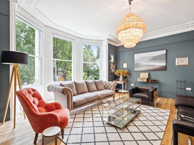 5 bedroom property in Highbury New Park, Highbury, London, N5 £9,000 pcm | Chestertons