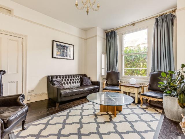 5 bedroom property in Lessar Avenue, London, SW4 £6,500 pcm | Chestertons