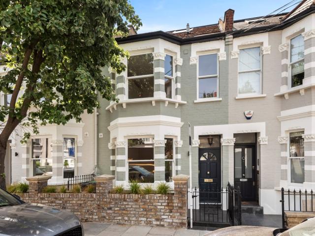5 bedroom property in Narborough Street, London, SW6 £12,000 pcm | Chestertons