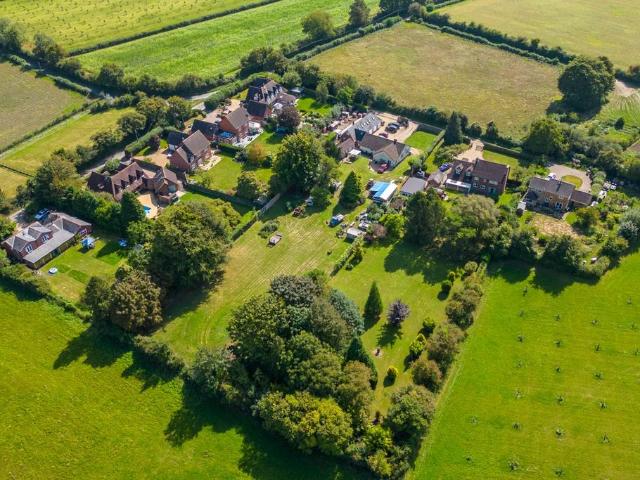 5 bedroom house for sale