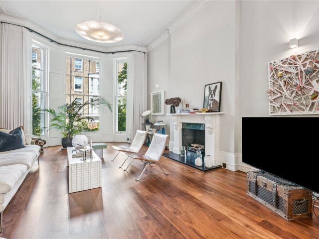 5 bedroom property to let in Russell Road, London, W14 £16,900 pcm