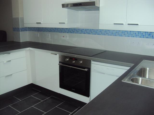 5 bedroom property to let in 21 DAWLISH ROAD £625 pw