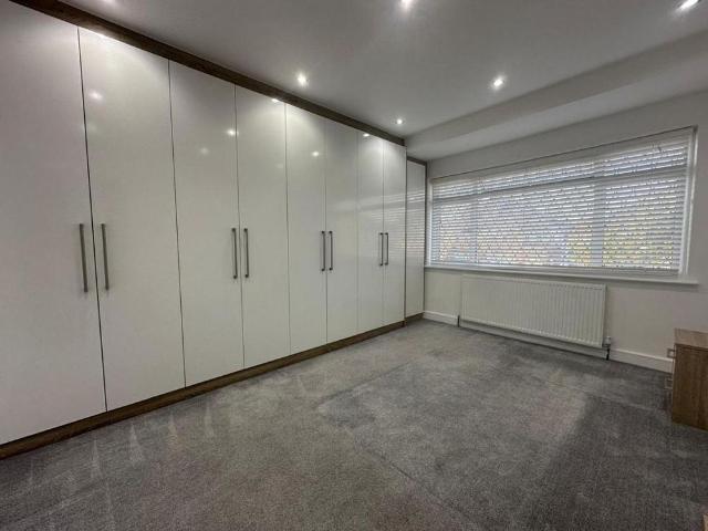 5 bedroom property to rent