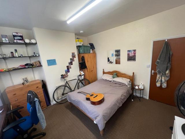 5 bedroom property to rent