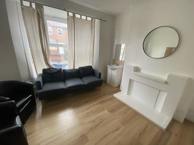 5 bedroom property to rent