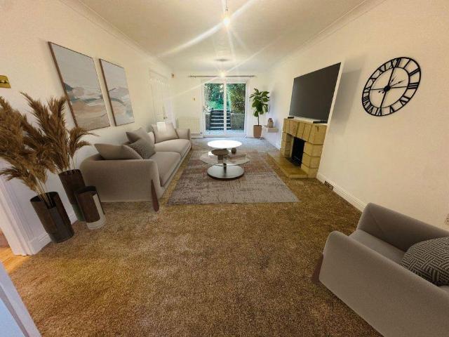 5 bedroom property to rent