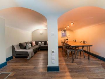 5 Bedroom Property To Rent In Flat, Shoe & Boot Factory, Leicester, LE2